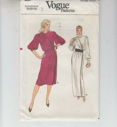 8897 VOGUE SS-LS A-LINE WRAP INSET DRESS LENGTHS PATTERN 8-12